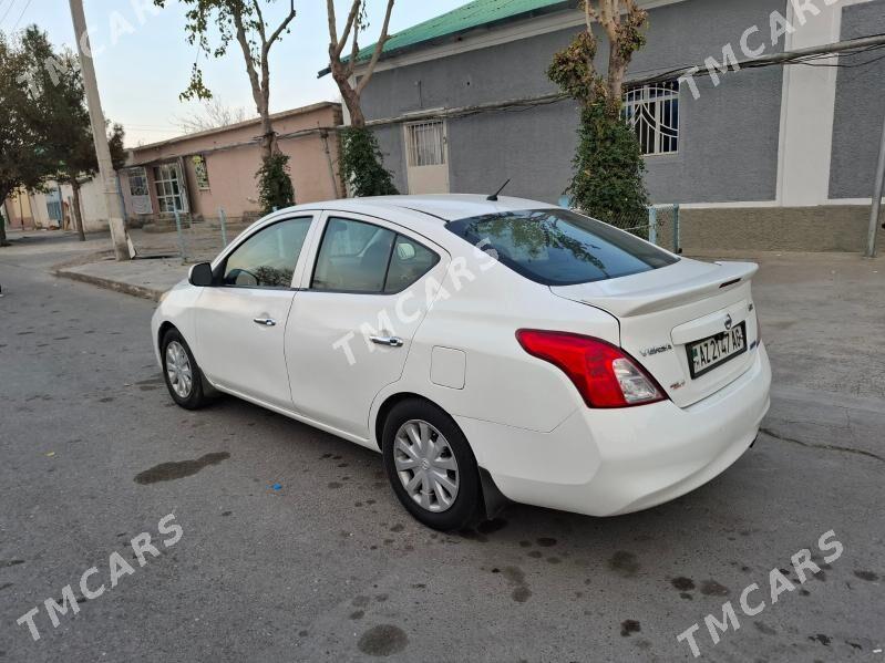 Nissan Versa 2013 - 105 000 TMT - Ашхабад - img 2