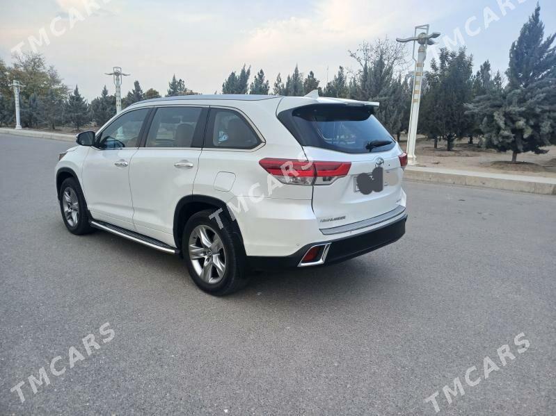 Toyota Highlander 2018 - 585 000 TMT - Ашхабад - img 3