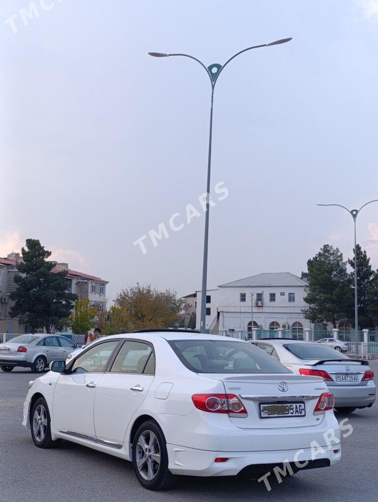 Toyota Corolla 2013 - 220 000 TMT - Aşgabat - img 2