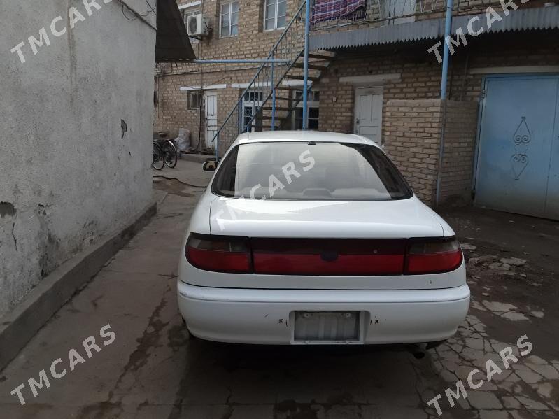 Toyota Carina 1994 - 40 000 TMT - Мары - img 2