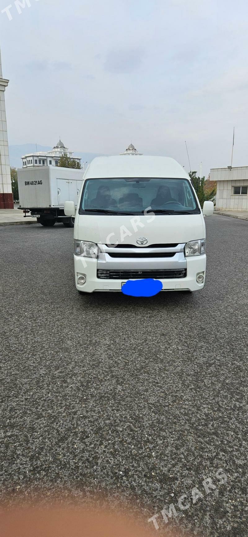 Toyota Hiace 2019 - 394 000 TMT - Кака - img 2