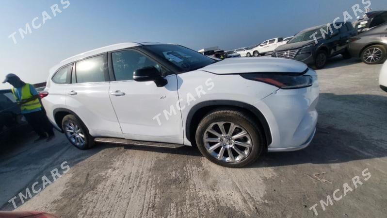 Toyota Highlander 2022 - 445 000 TMT - Мары - img 5