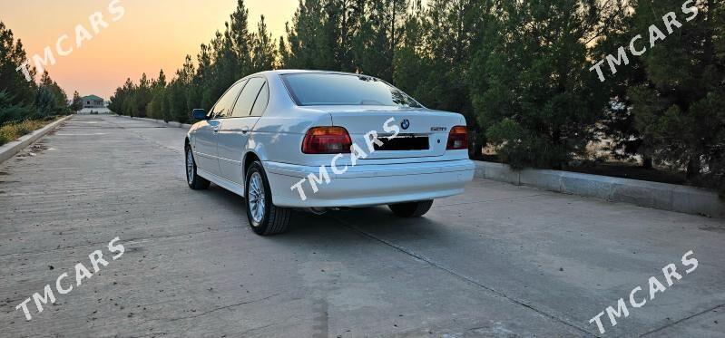 BMW E39 1998 - 115 000 TMT - Balkanabat - img 3