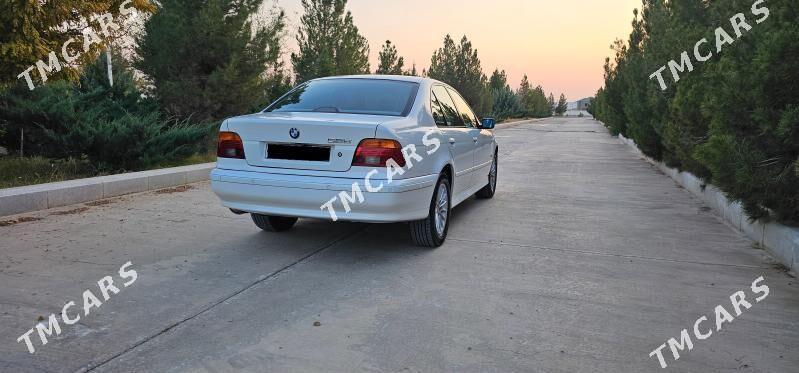 BMW E39 1998 - 115 000 TMT - Balkanabat - img 4