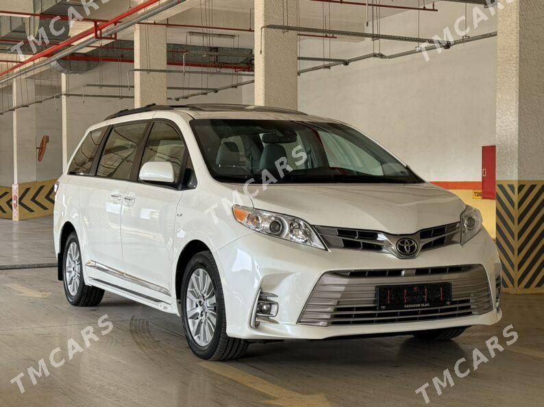 Toyota Sienna 2018 - 530 000 TMT - Aşgabat - img 2