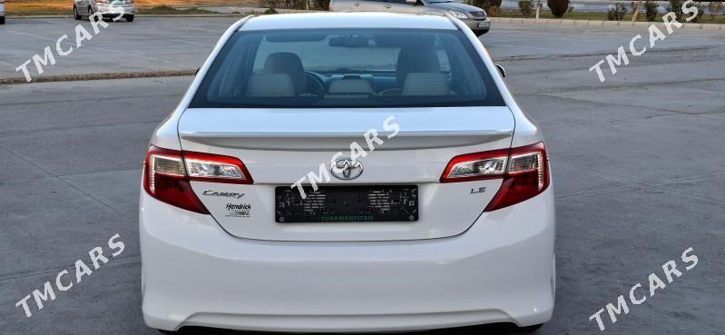 Toyota Camry 2011 - 188 000 TMT - Дашогуз - img 7