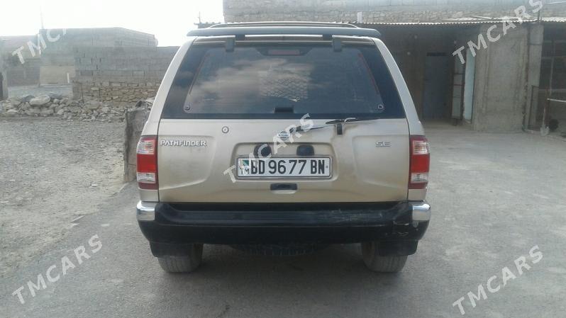 Nissan Pathfinder 1996 - 70 000 TMT - Гызыларбат - img 2