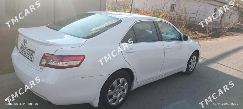 Toyota Camry 2011 - 195 000 TMT - Дашогуз - img 3