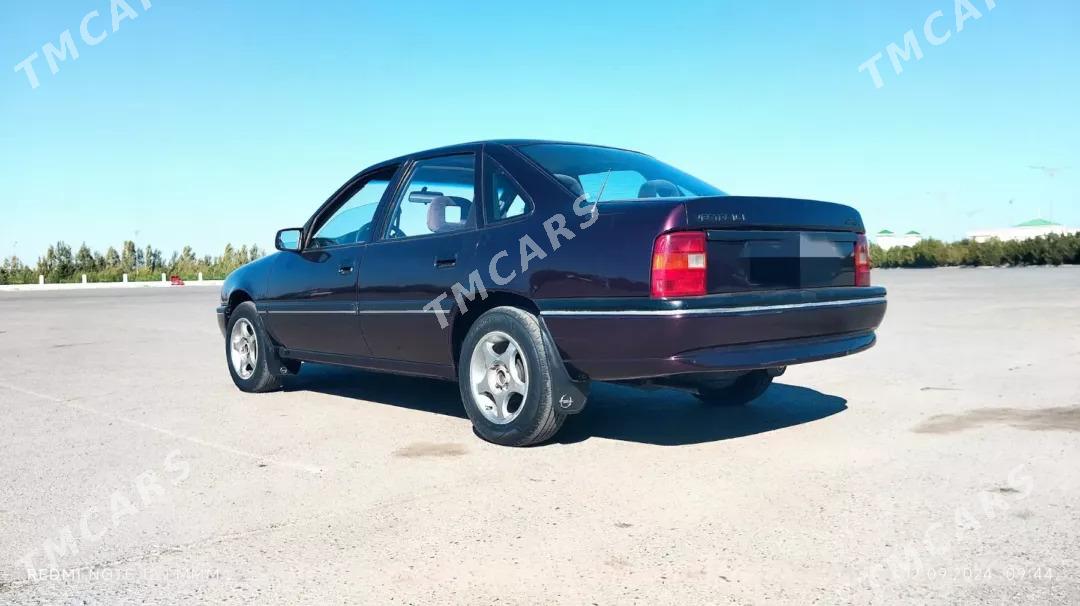 Opel Vectra 1992 - 35 000 TMT - Дашогуз - img 3