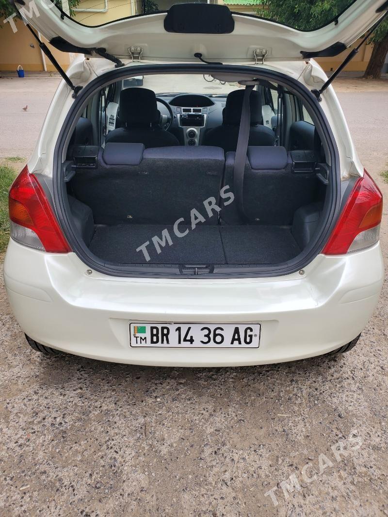 Toyota Yaris 2010 - 100 000 TMT - Bedew - img 3