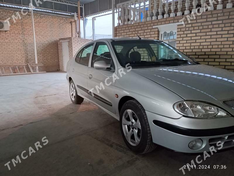 Renault Laguna 1 2003 - 57 000 TMT - Мургап - img 5