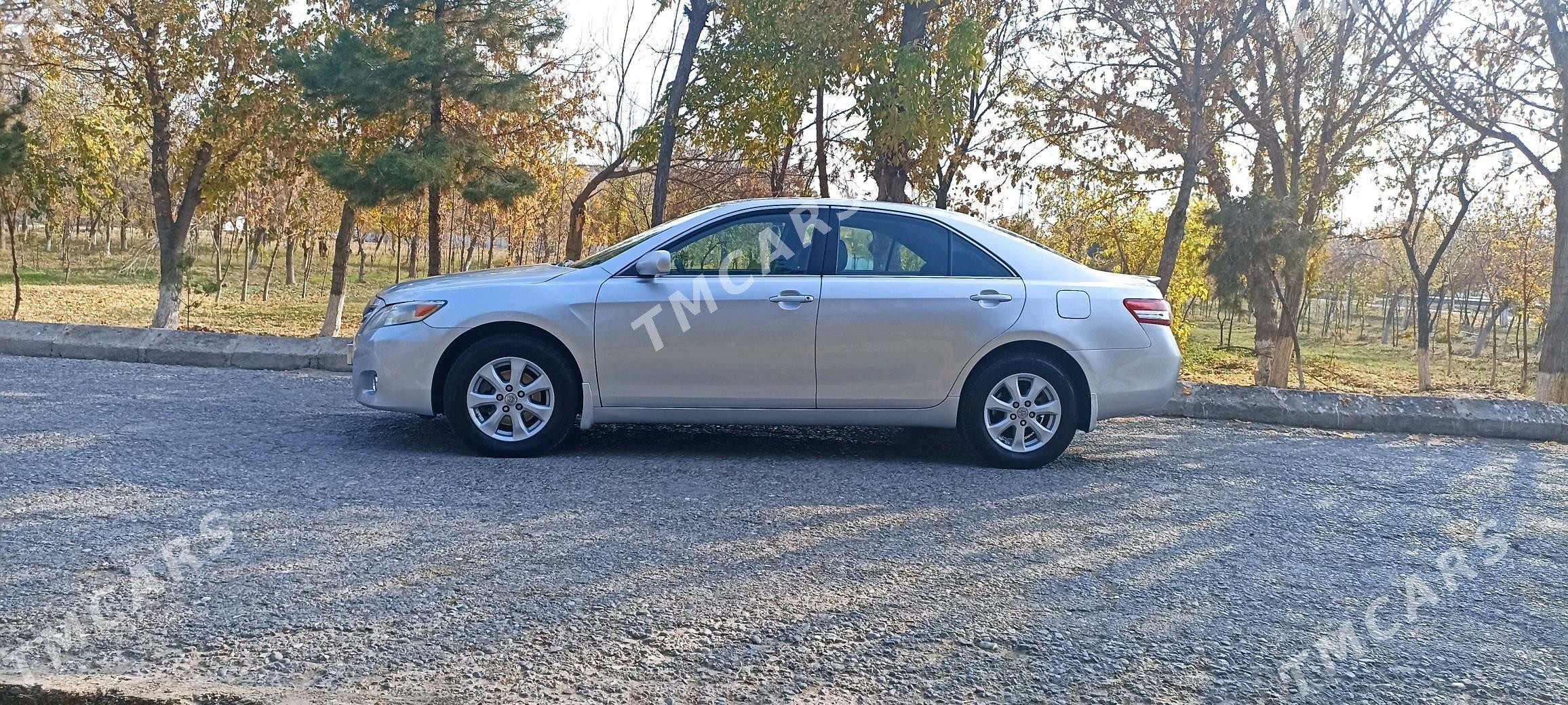 Toyota Camry 2010 - 176 000 TMT - Мары - img 3