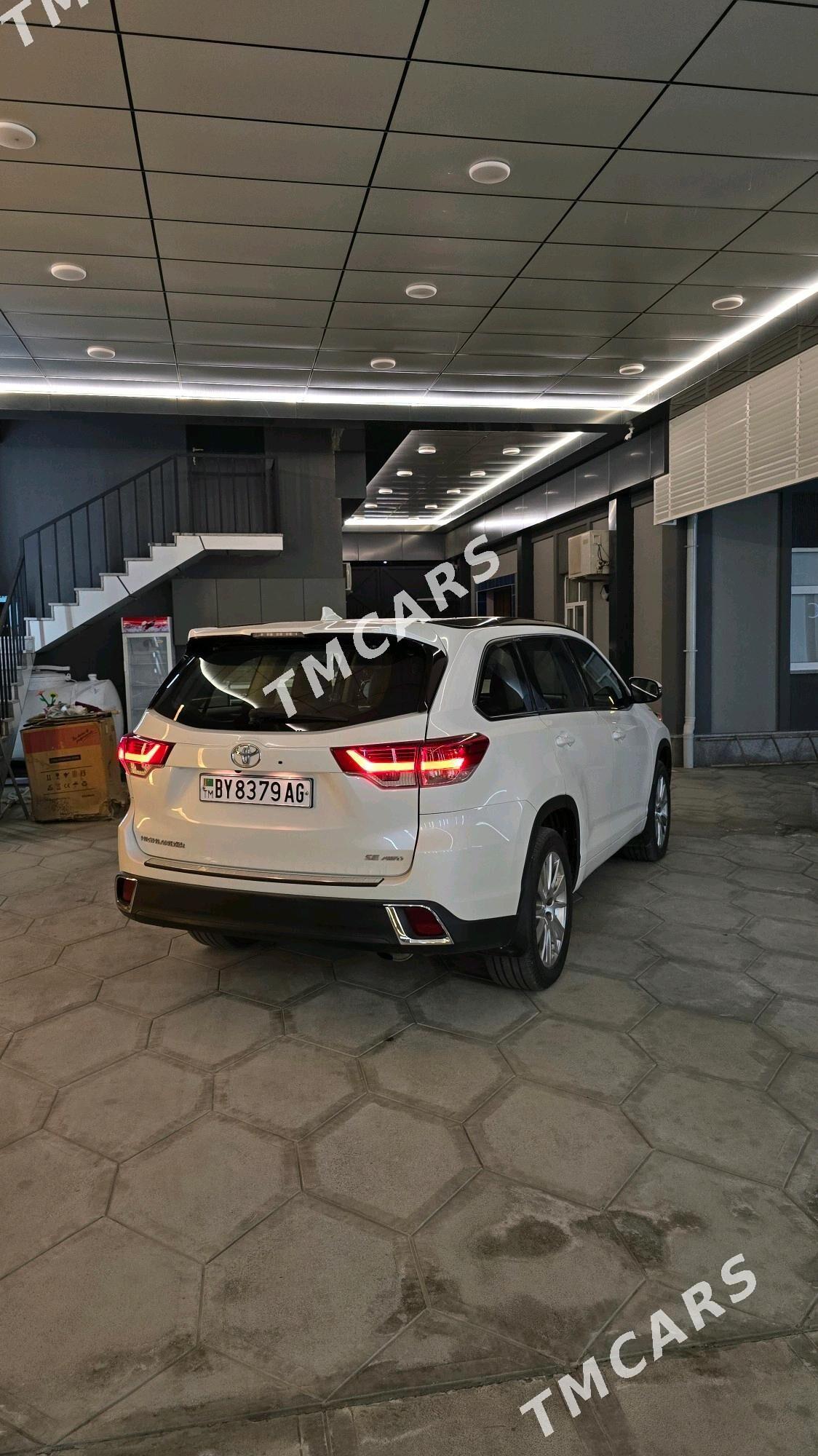 Toyota Highlander 2018 - 530 000 TMT - Hitrowka - img 3