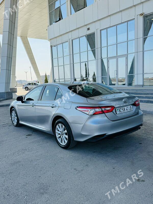 Toyota Camry 2019 - 280 000 TMT - Туркменабат - img 4