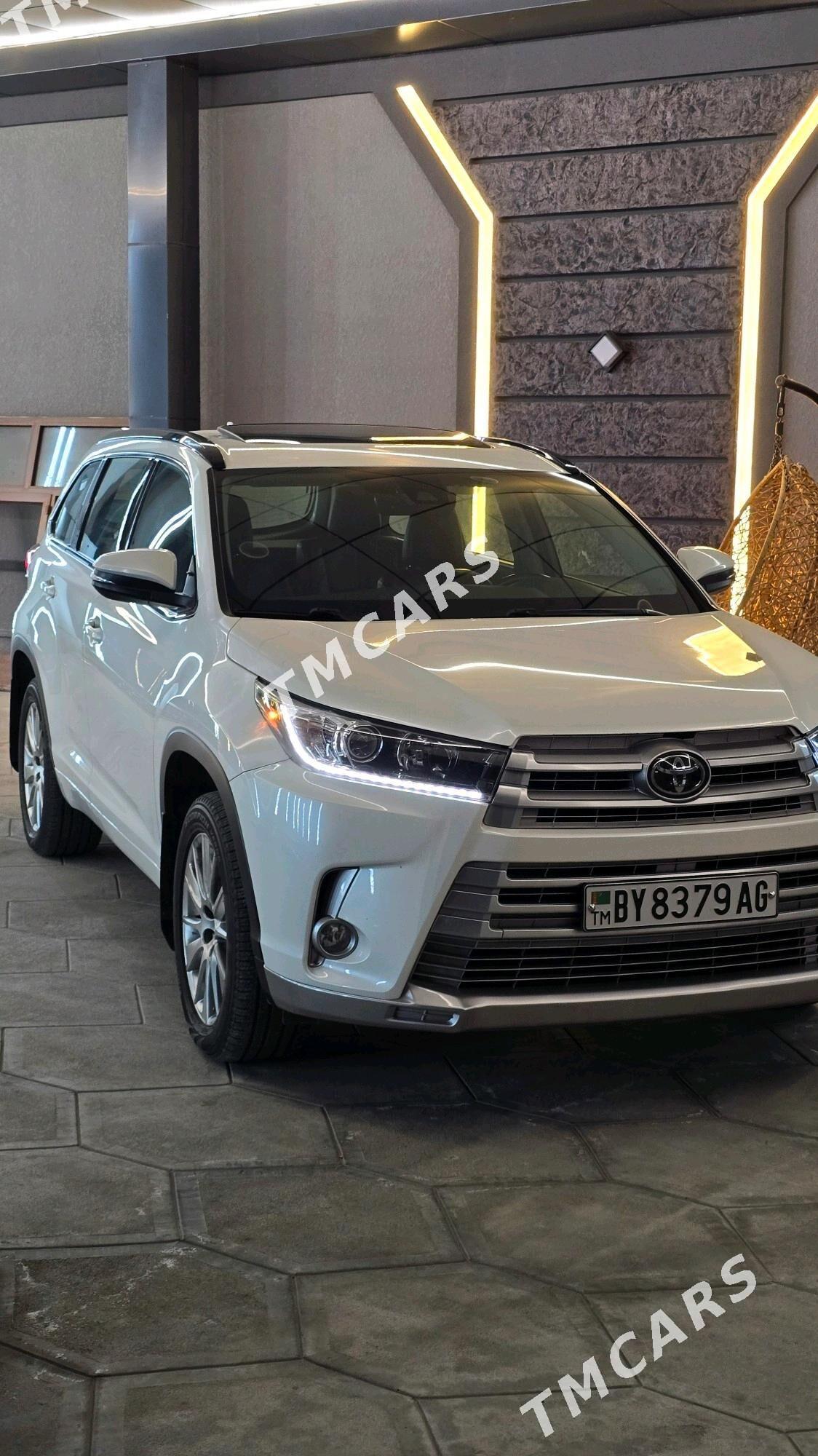 Toyota Highlander 2018 - 530 000 TMT - Hitrowka - img 7