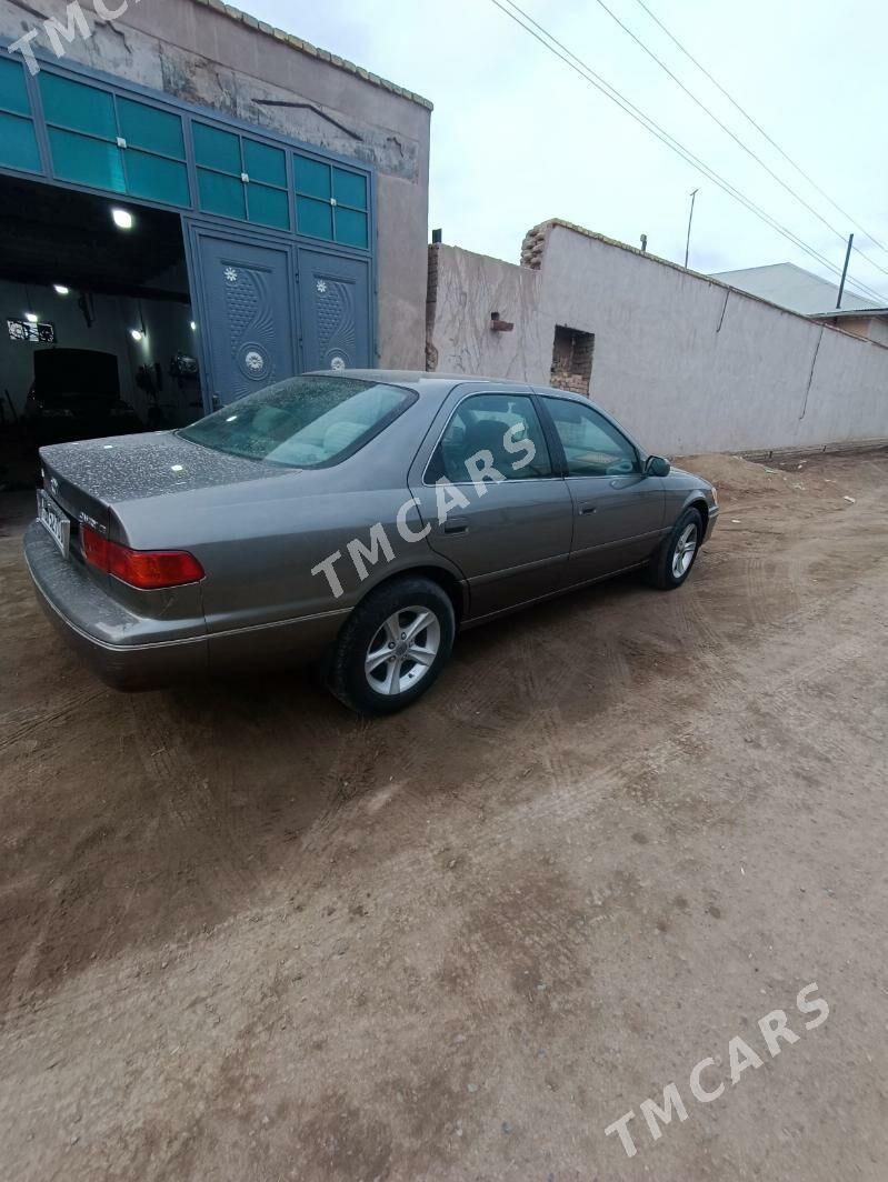 Toyota Camry 2000 - 110 000 TMT - Шабатский этрап - img 5