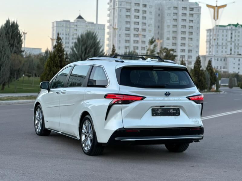 Toyota Sienna 2022 - 784 000 TMT - Ашхабад - img 3