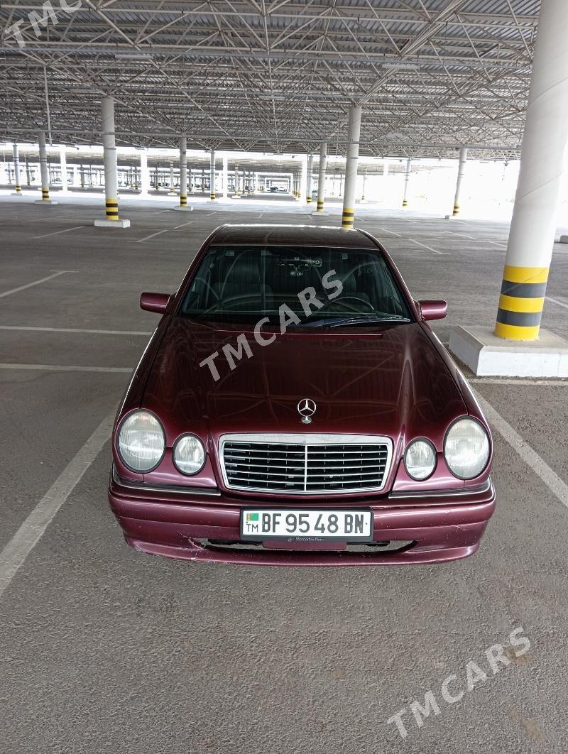 Mercedes-Benz E-Class 1996 - 70 000 TMT - Türkmenbaşy - img 5