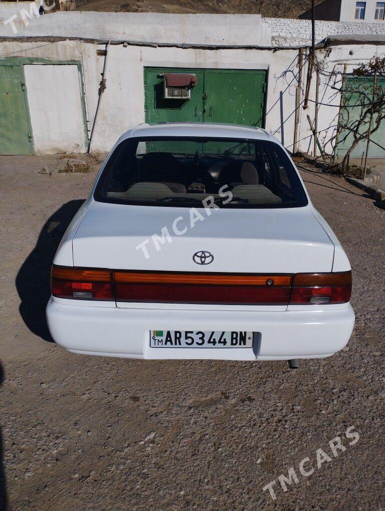 Toyota Corolla 1992 - 52 000 TMT - Türkmenbaşy - img 3