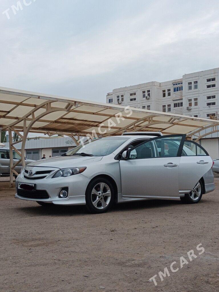 Toyota Corolla 2011 - 150 000 TMT - Дашогуз - img 4