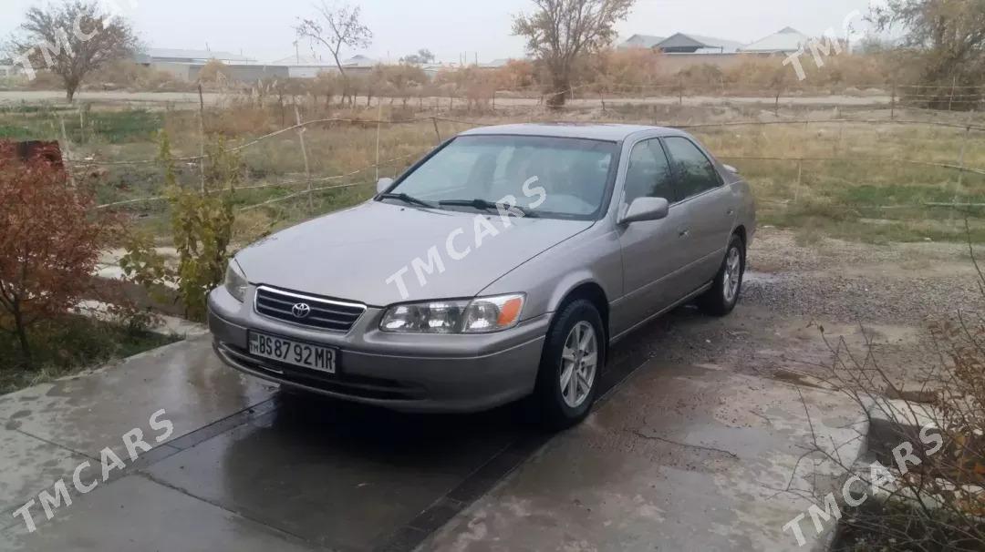 Toyota Camry 2001 - 120 000 TMT - Ёлётен - img 4