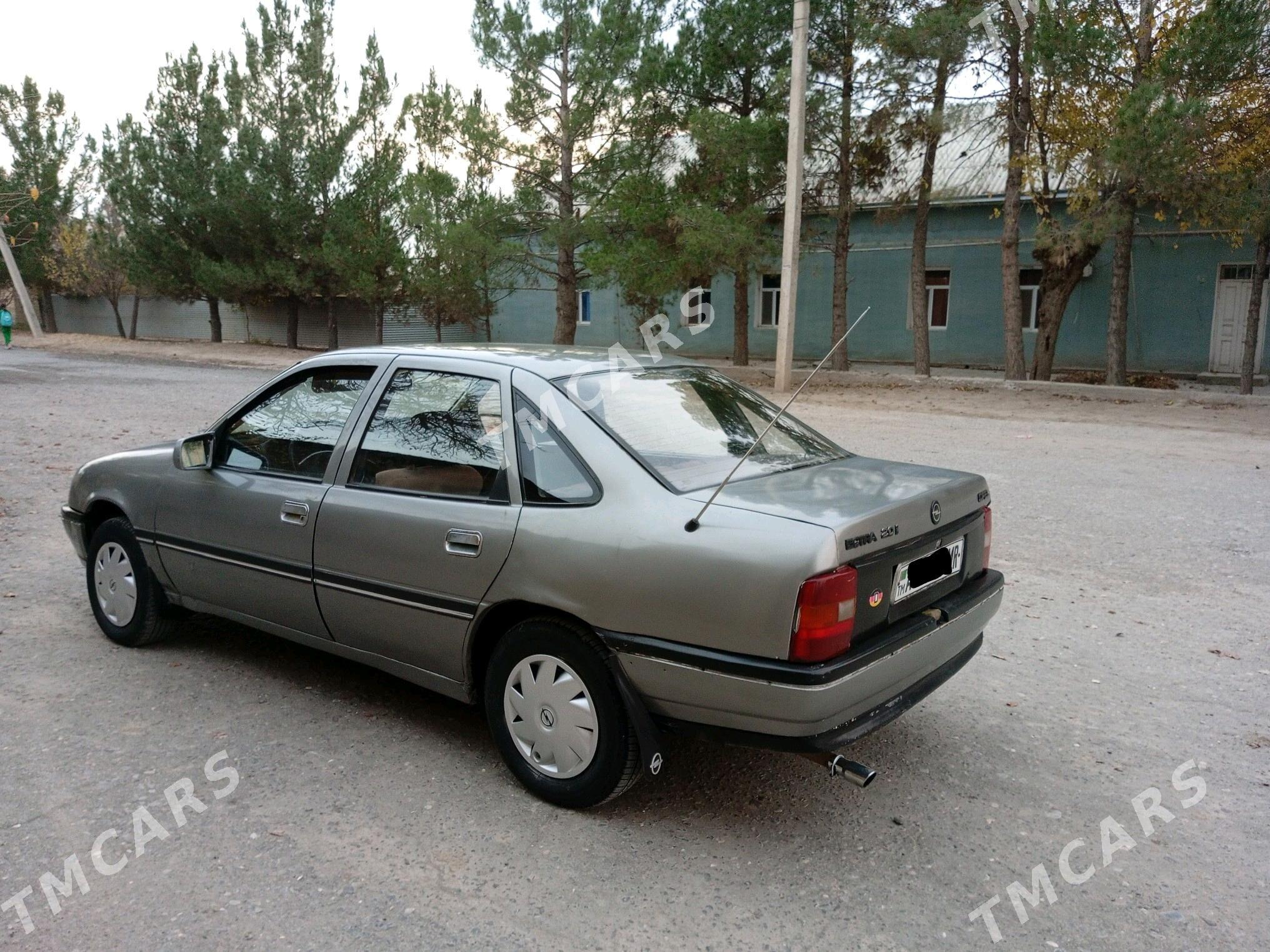 Opel Vectra 1992 - 17 000 TMT - Мары - img 2