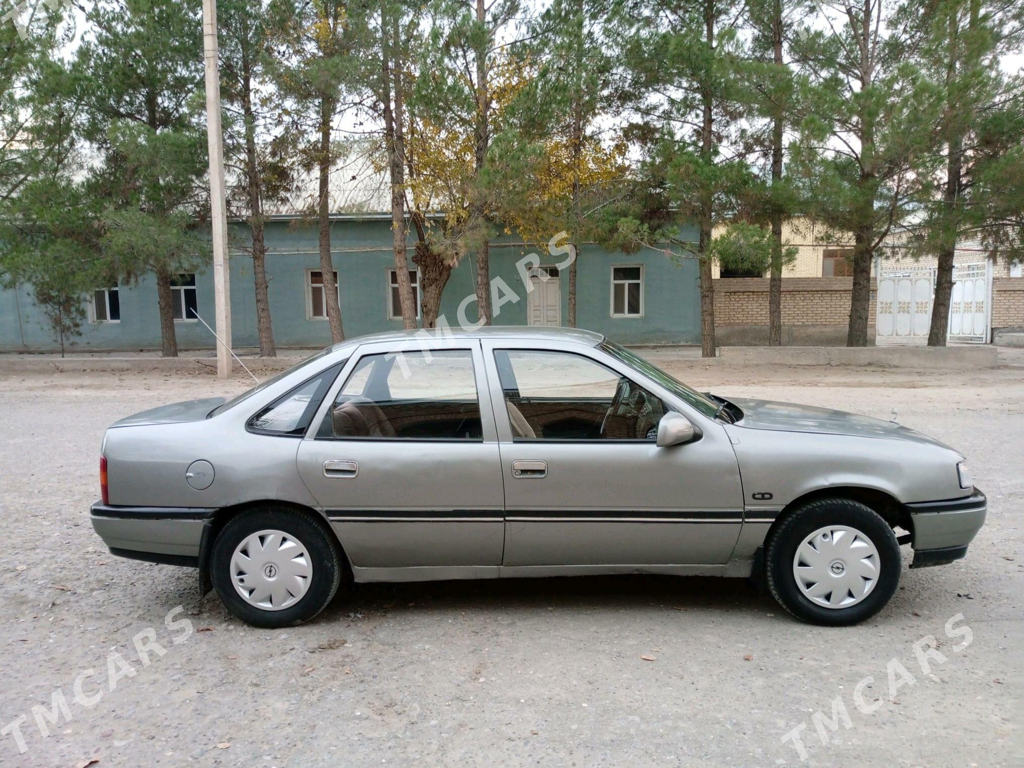 Opel Vectra 1992 - 17 000 TMT - Мары - img 6