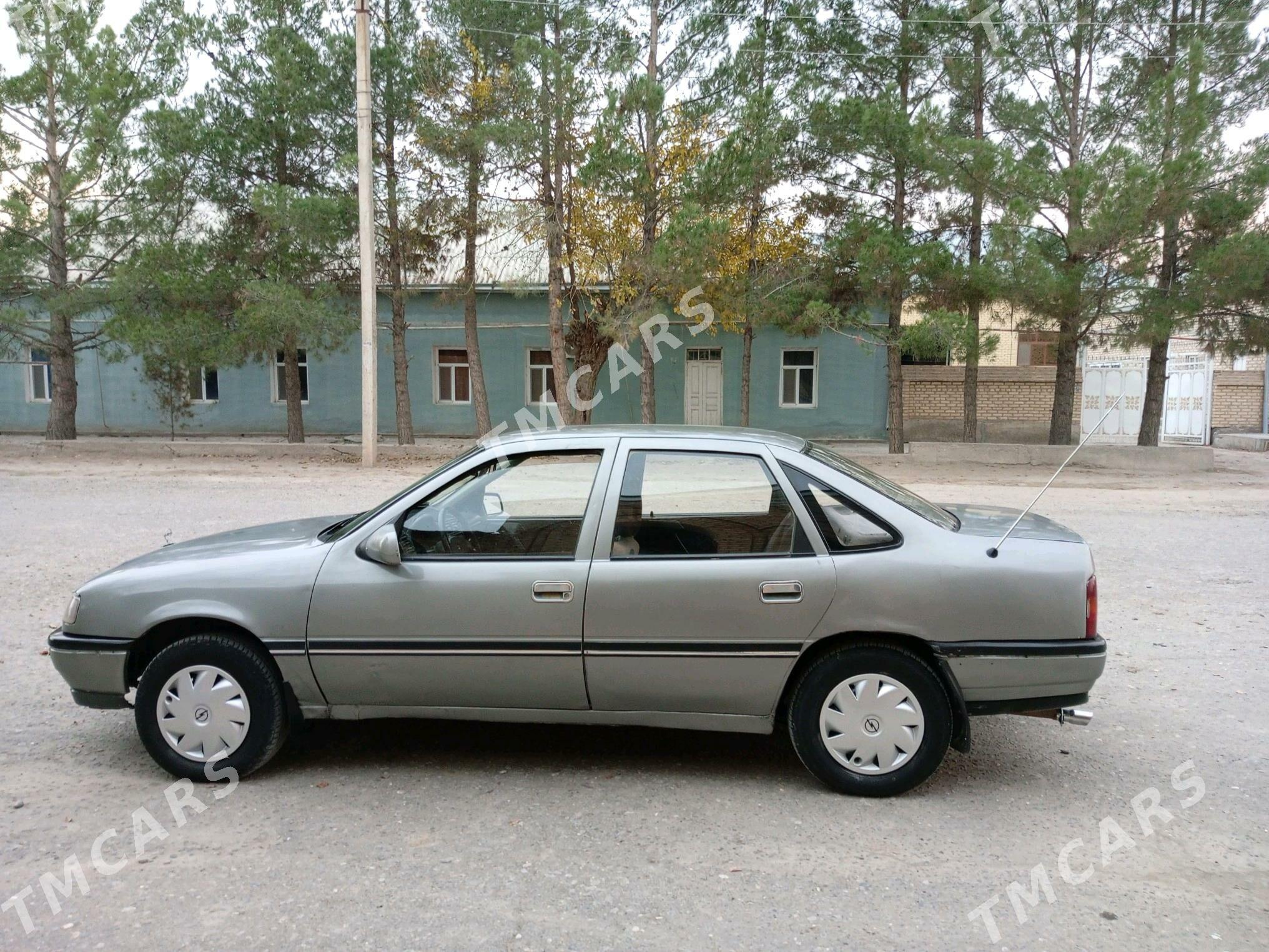 Opel Vectra 1992 - 17 000 TMT - Мары - img 7