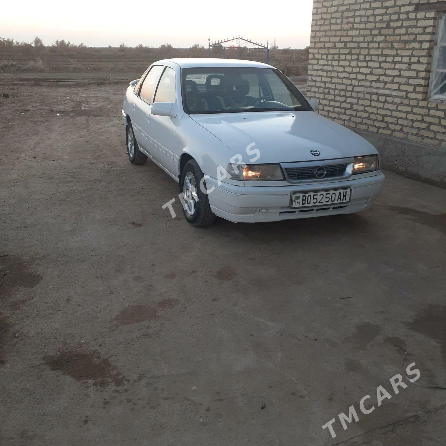 Opel Vectra 1991 - 32 000 TMT - Бабадайхан - img 5