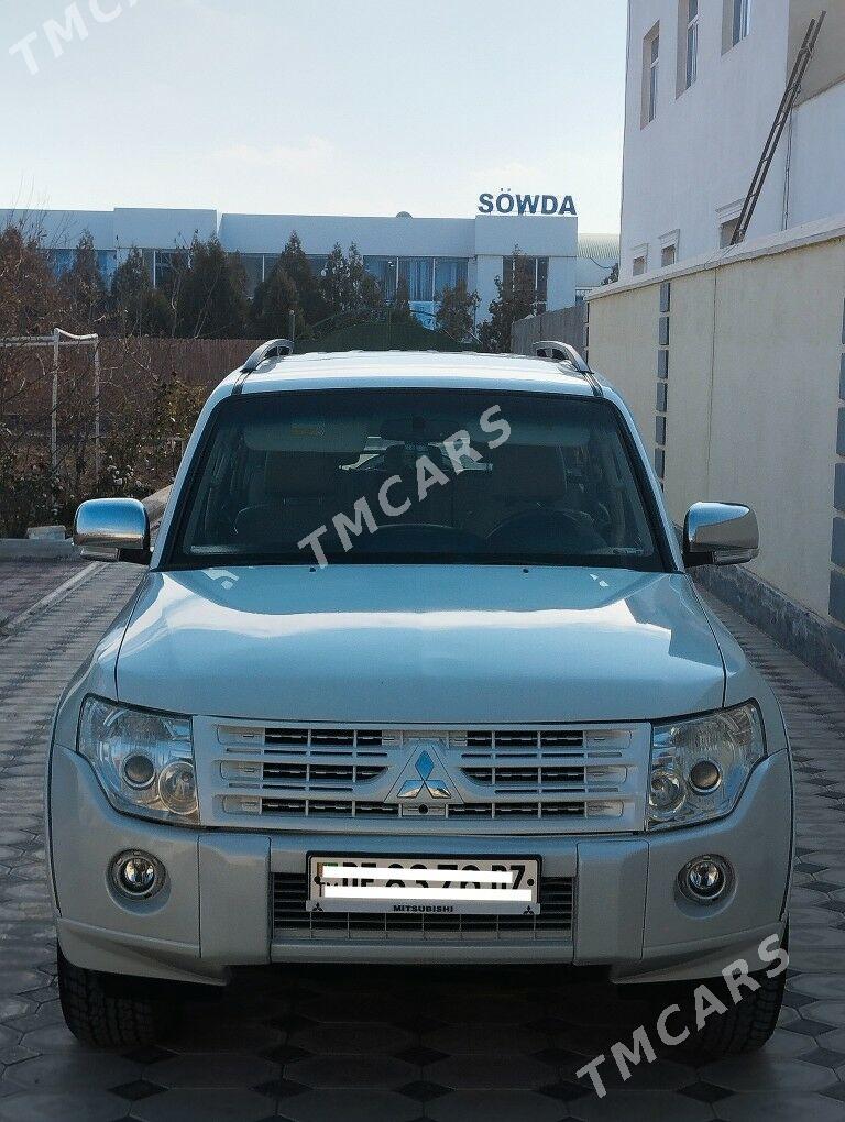 Mitsubishi Pajero 2009 - 180 000 TMT - Дашогуз - img 4