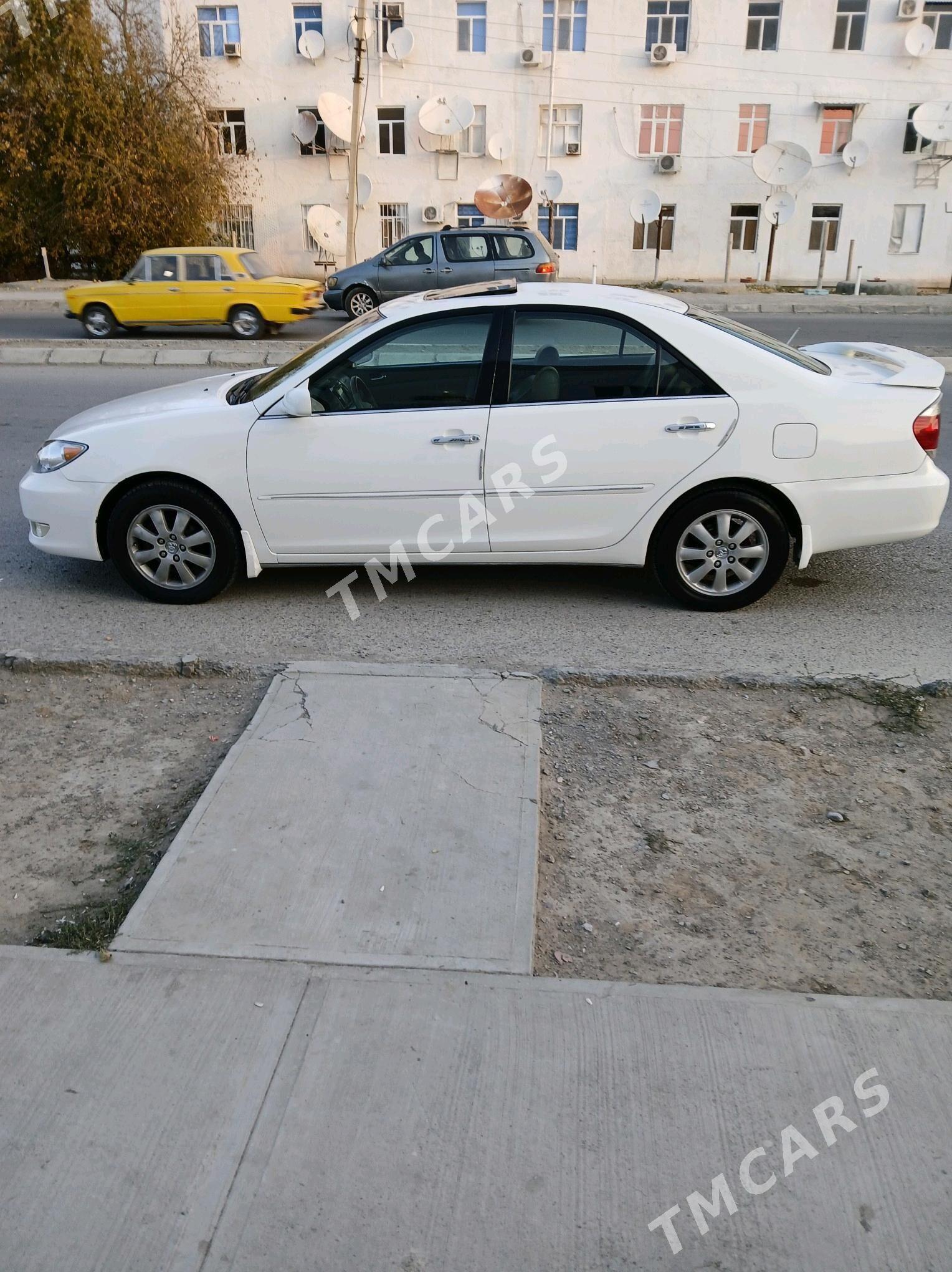 Toyota Camry 2004 - 138 000 TMT - Гызыларбат - img 4