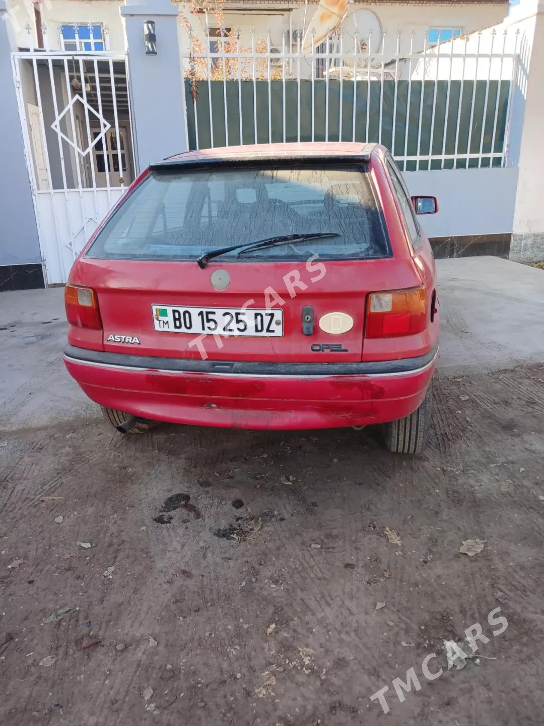 Opel Astra 1994 - 28 000 TMT - Дашогуз - img 3