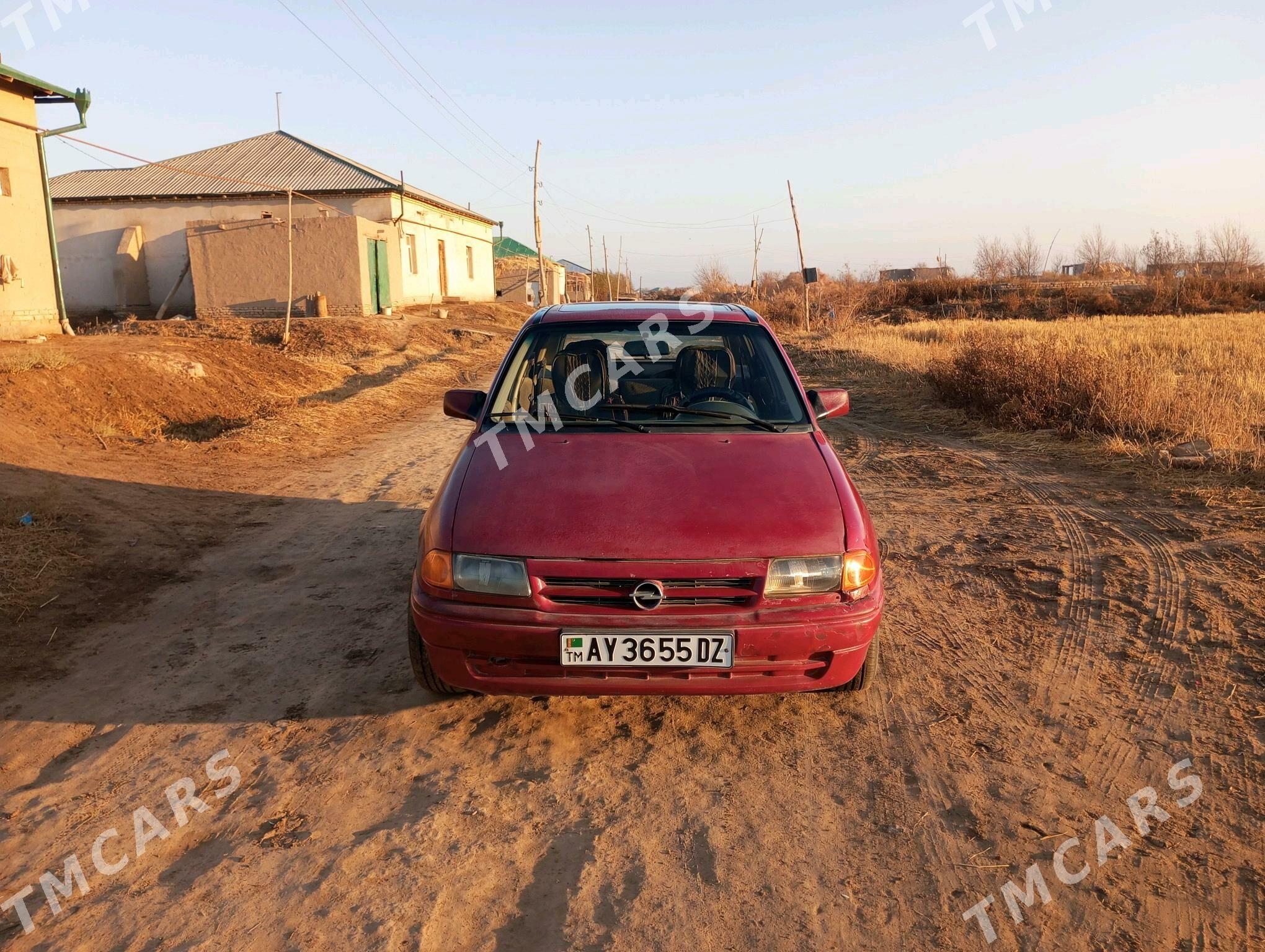 Opel Astra 1994 - 23 000 TMT - Şabat etr. - img 2