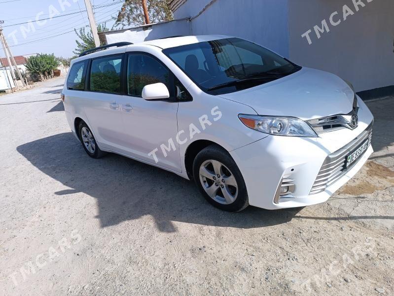 Toyota Sienna 2016 - 270 000 TMT - Gökdepe - img 7