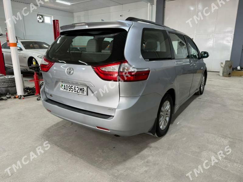 Toyota Sienna 2018 - 400 000 TMT - Мары - img 2