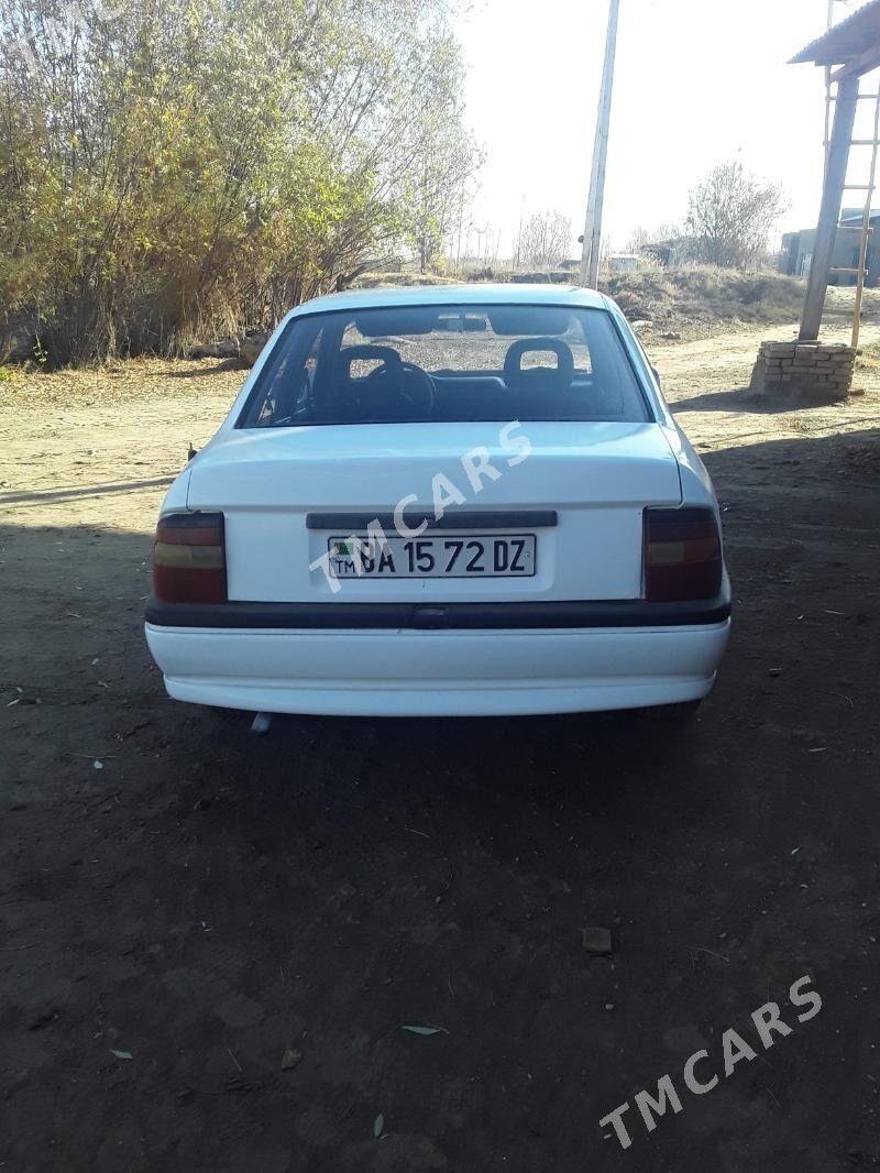 Opel Vectra 1990 - 25 000 TMT - Şabat etr. - img 2