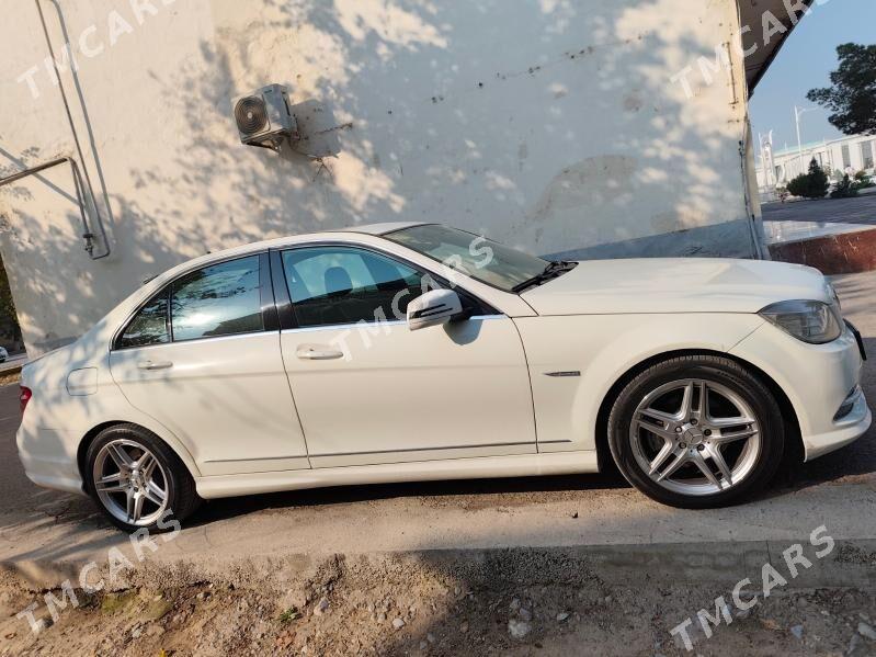 Mercedes-Benz C300 2010 - 185 000 TMT - Ашхабад - img 4