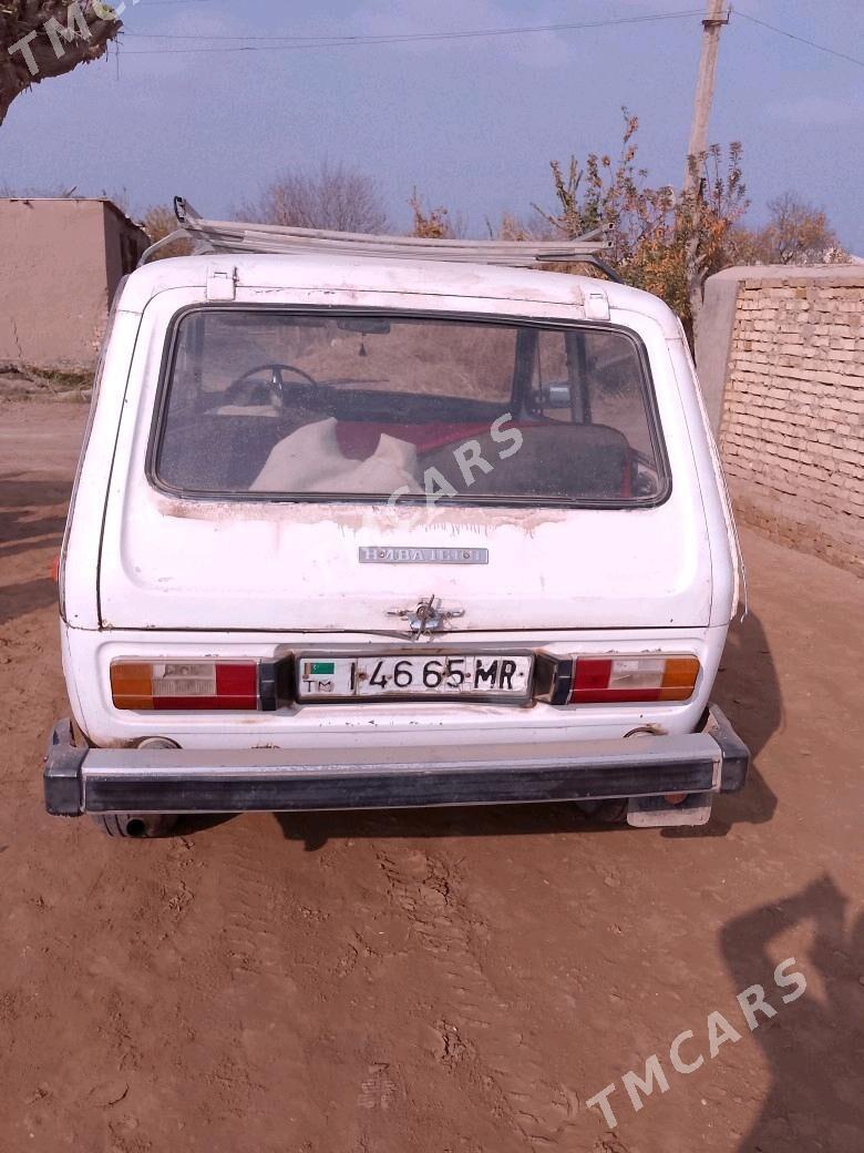 Lada Niva 1980 - 9 000 TMT - Türkmengala - img 4