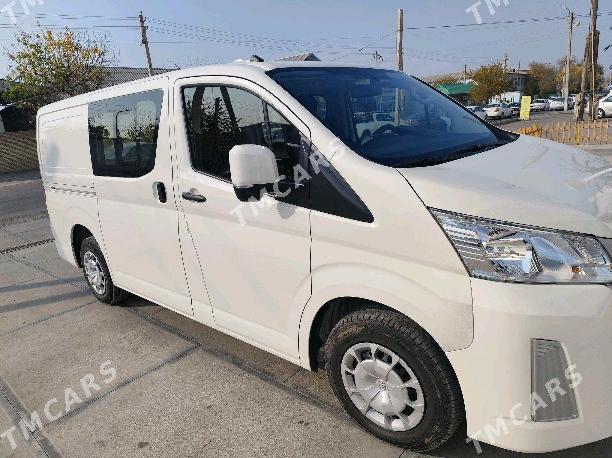 Toyota Hiace 2024 - 670 000 TMT - Mary - img 10