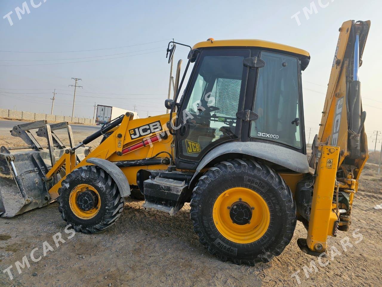 JCB 3CX ECO 2013 - 850 000 TMT - Aşgabat - img 2