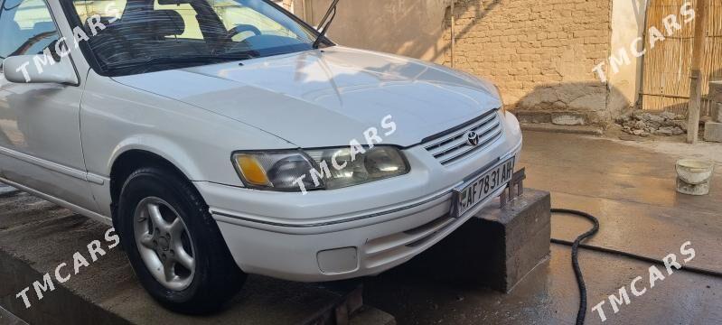 Toyota Camry 1998 - 79 000 TMT - Теджен - img 3