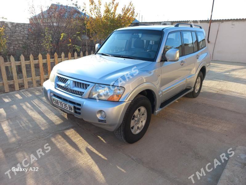 Mitsubishi Pajero 2004 - 135 000 TMT - Туркменбаши - img 3