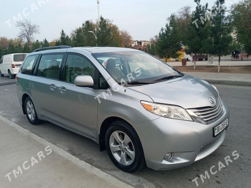 Toyota Sienna 2011 - 265 000 TMT - Aşgabat - img 2