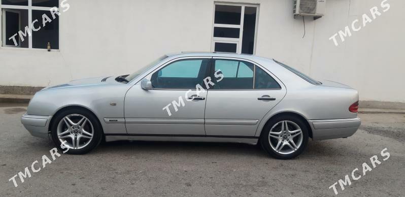 Mercedes-Benz E320 1999 - 115 000 TMT - Aşgabat - img 4