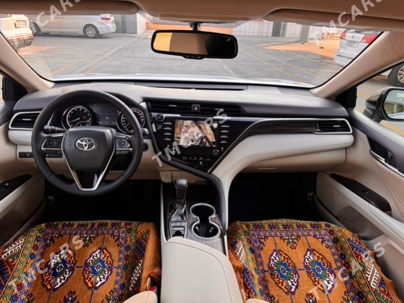 Toyota Camry 2018 - 490 000 TMT - Ашхабад - img 9