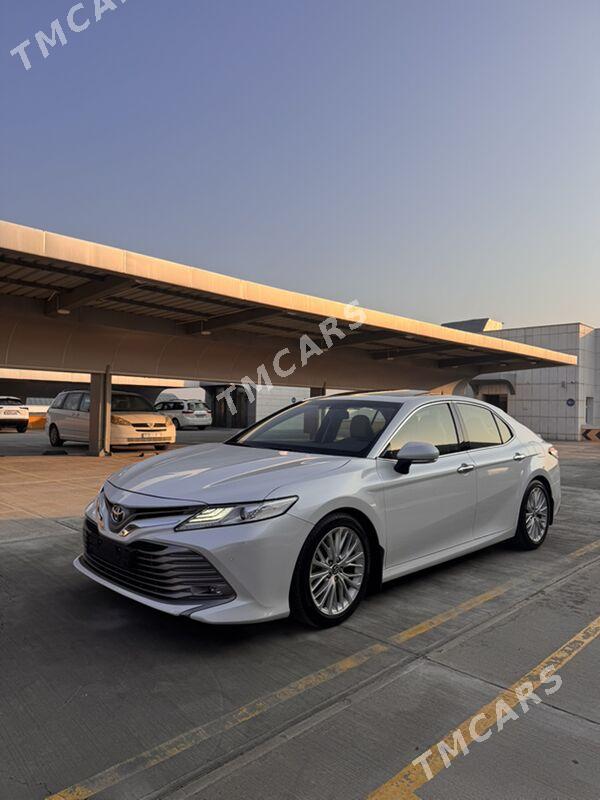 Toyota Camry 2018 - 490 000 TMT - Ашхабад - img 2