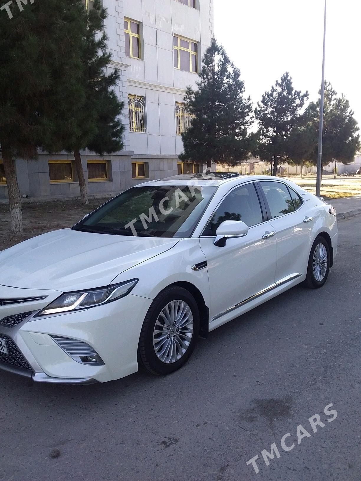 Toyota Camry 2018 - 250 000 TMT - Мары - img 7