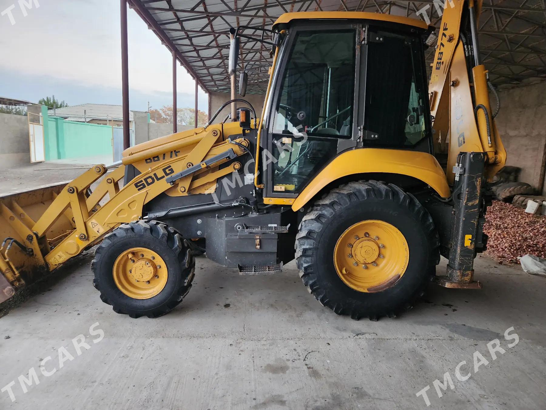 JCB 3CX Compact 2019 - 550 000 TMT - Kaka - img 6