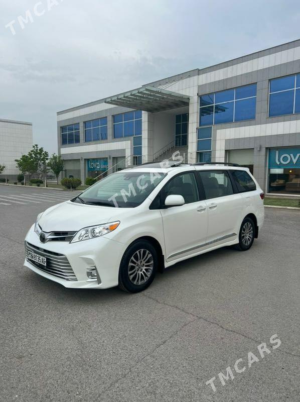 Toyota Sienna 2018 - 430 000 TMT - Ашхабад - img 2