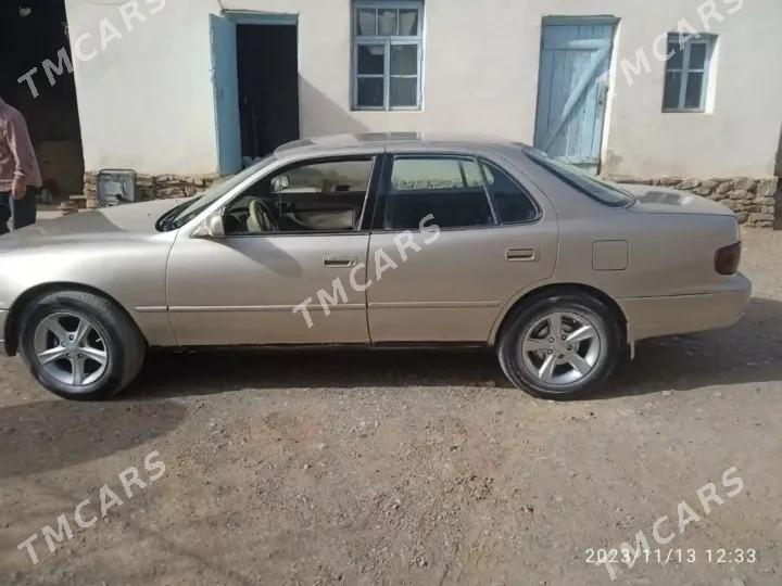 Toyota Camry 1996 - 68 000 TMT - Койтендаг - img 2